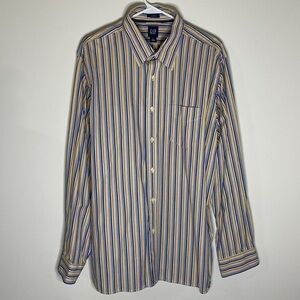 BLUE, TAN AND WHITE GAP BUTTON-UP MENS SHIRT ✨✨✨